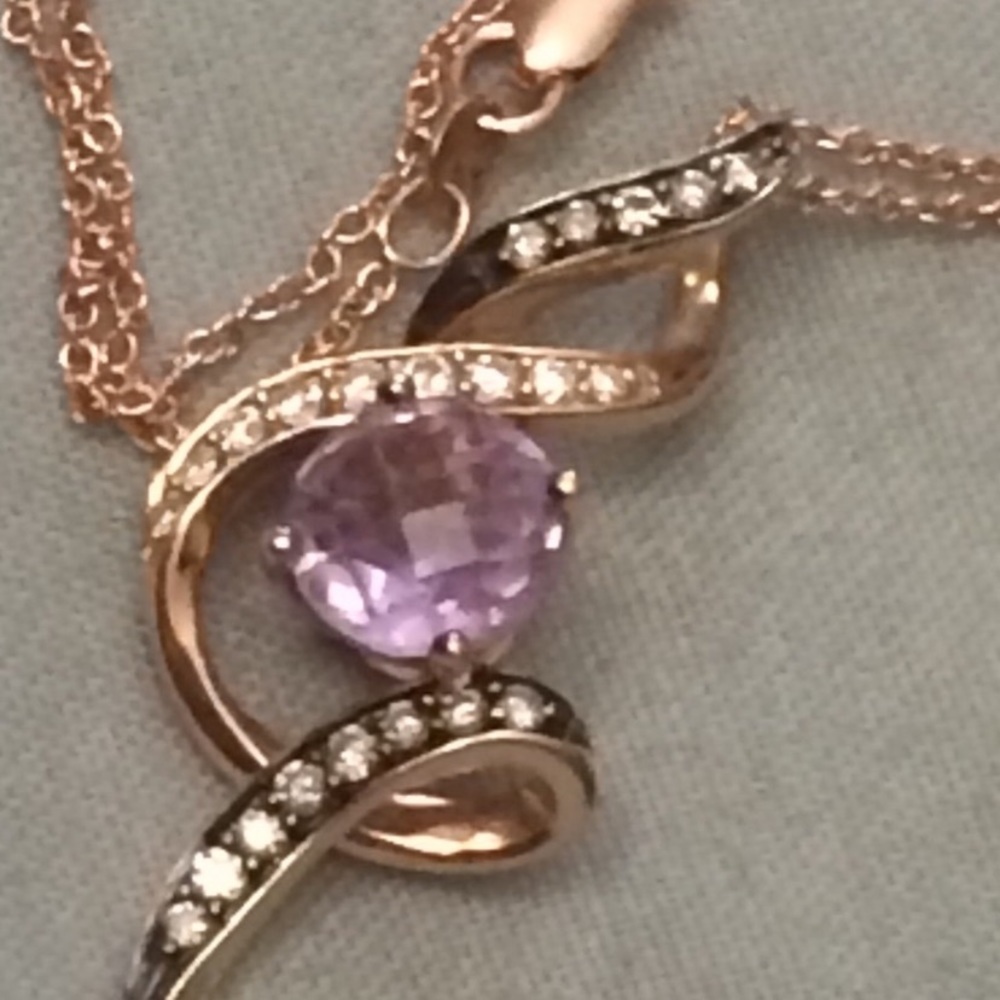 14k rose gold Le vian necklace.